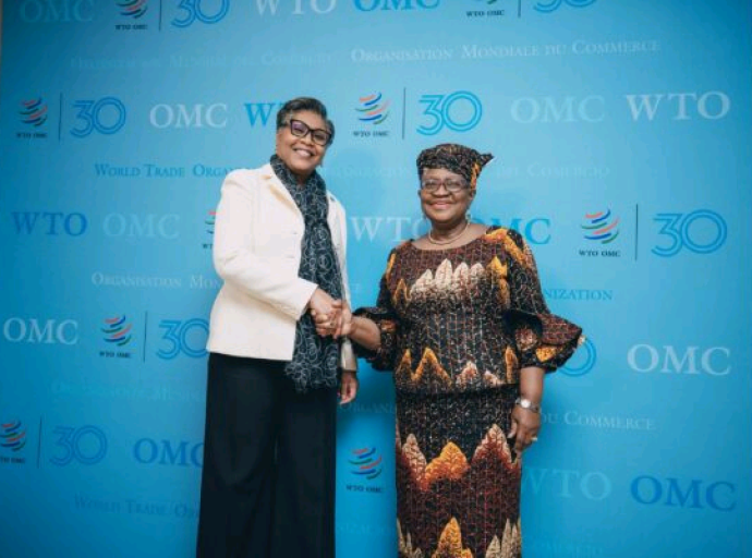 Genève : Judith Suminwa au front pour une diversification de l’économie grâce à la collaboration avec l’OMC